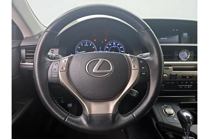 $15998 : Lexus ES 350 2015 4dr Sedan image 10