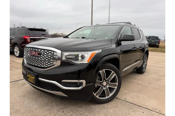 $11999 : 2017 GMC Acadia Denali AWD image 3