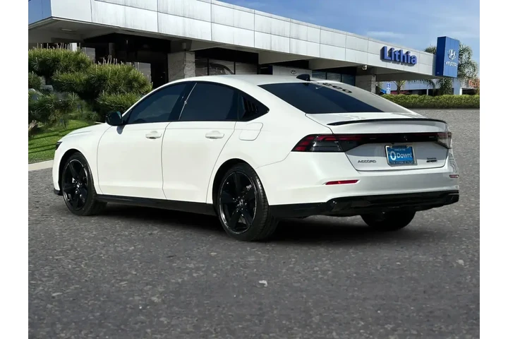 $29999 : Honda Accord Hybrid 2025 Spo image 7