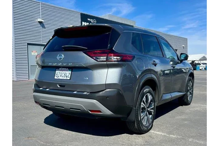 $15997 : Nissan Rogue 2021 SV 4dr Cro image 6