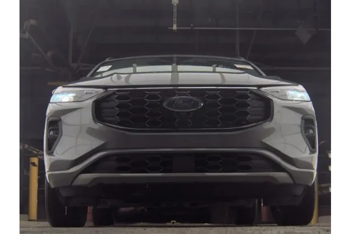 $24149 : Ford Escape 2023 AWD ST-Line image 4