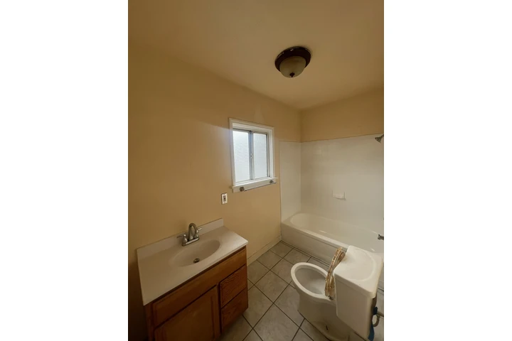 $2000 : Duplex en South Gate image 5