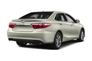 2015 Camry SE Sedan 4D thumbnail
