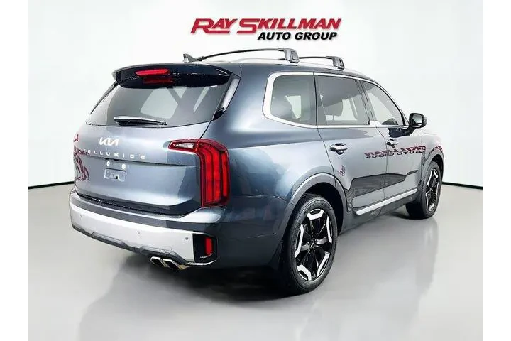 $31975 : Kia Telluride 2024 S 4dr SUV image 7