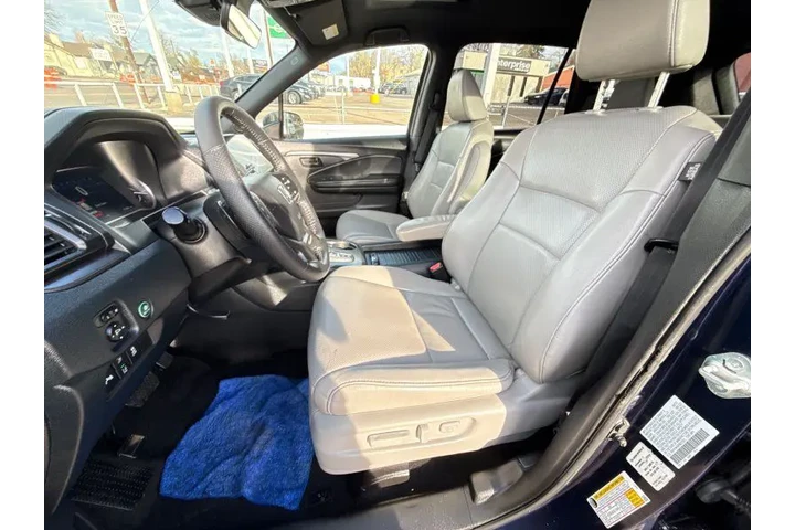 $11995 : 2023 Passport AWD EX-L image 9