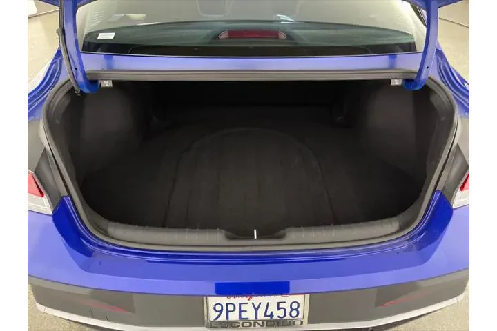 $23595 : Hyundai ELANTRA Hybrid 2025 image 10