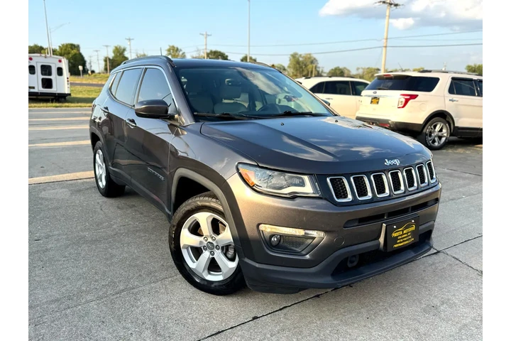 $10999 : 2018 Compass Latitude FWD image 3