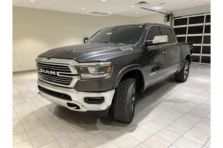 $27990 : Ram 1500 2019 4x4 Laramie 4d image 1