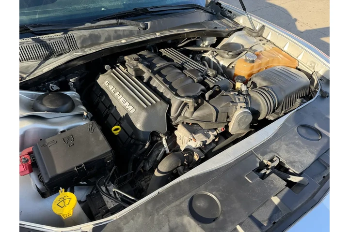 $18980 : 2012 Charger 4dr Sdn SRT8 image 7