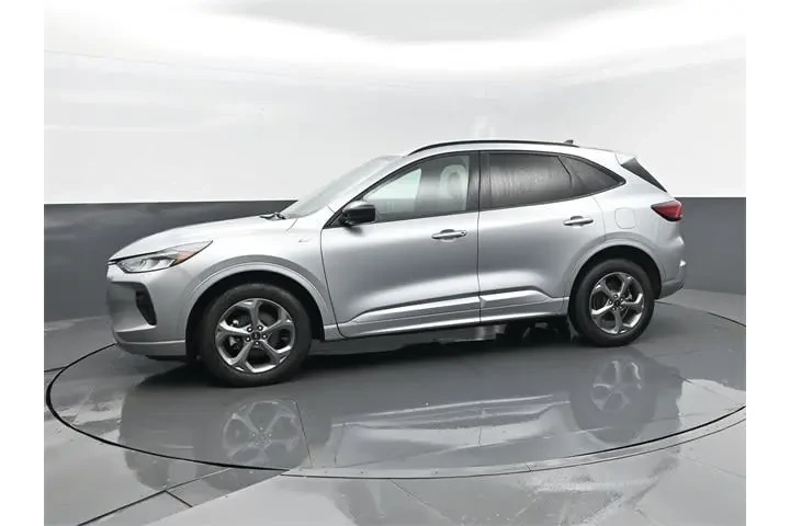 $22229 : Ford Escape 2023 AWD ST-Line image 5