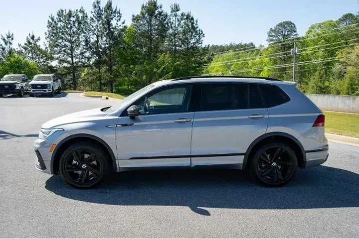 $22987 : Volkswagen Tiguan 2023 SE R- image 5