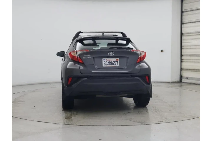 $19998 : Toyota C-HR 2018 XLE 4dr Cro image 6