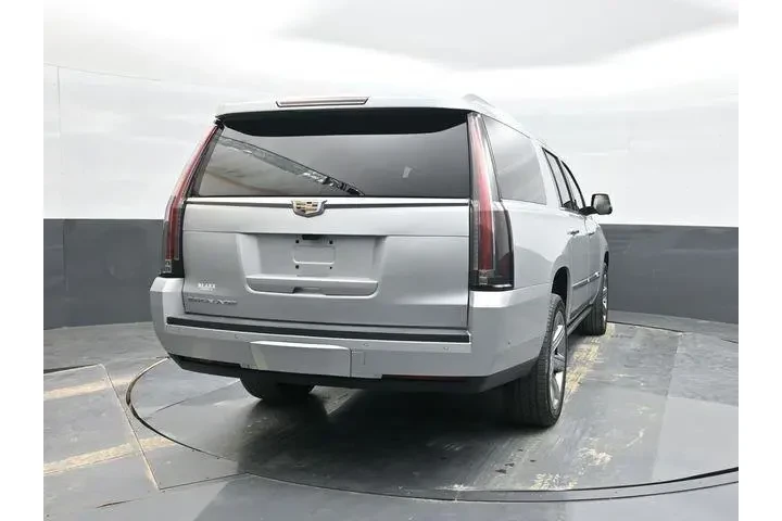 $32499 : Cadillac Escalade ESV 2018 4 image 8