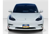 $17552 : Tesla Model 3 2022 4dr Sedan thumbnail