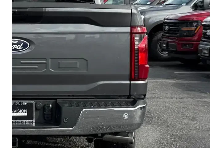 $39995 : Ford F-150 2025 4x2 XLT 4dr image 9