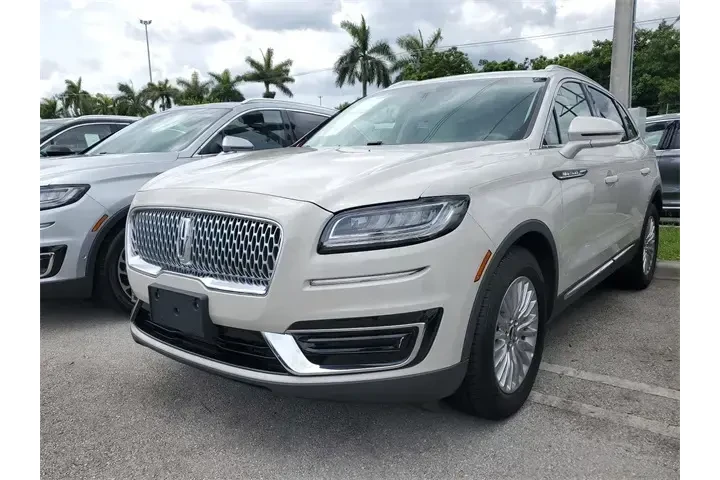 $19990 : Lincoln Nautilus 2019 AWD 4d image 3