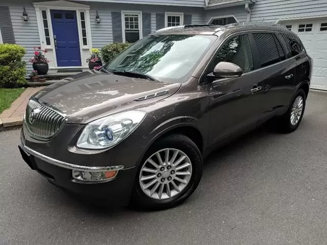 $3000 : 2010 Buick Enclave CXL SUV image 1