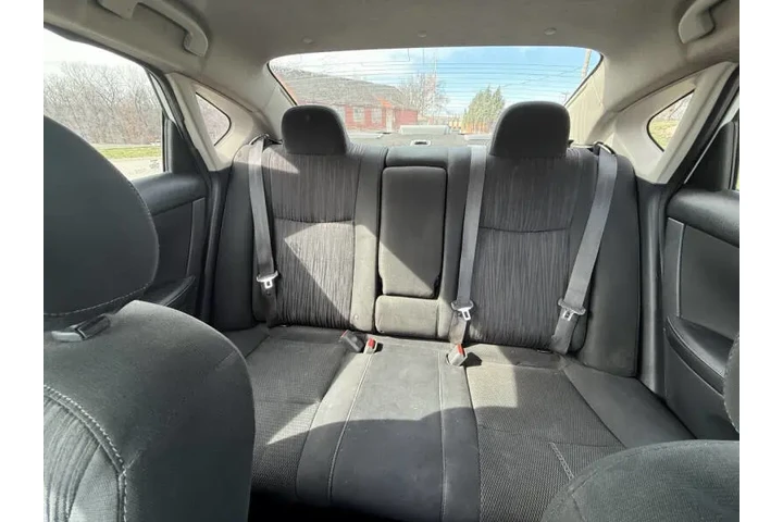 $6999 : 2019 Sentra SV image 9