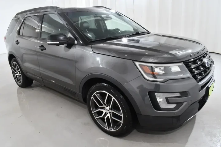 $12955 : Ford Explorer 2016 AWD Sport image 5