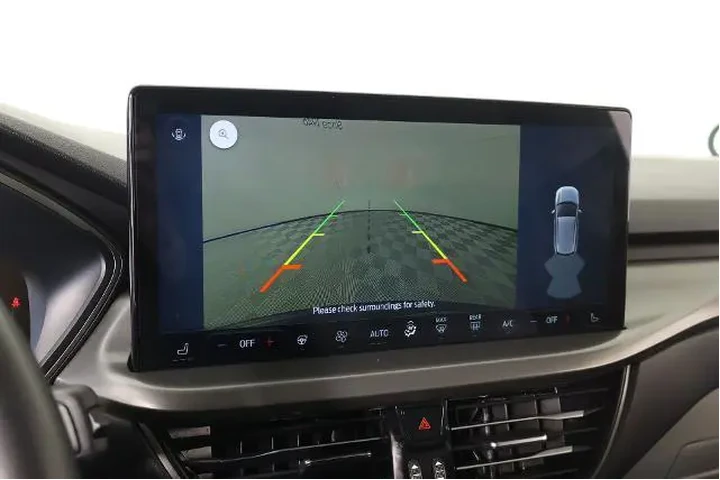 $18835 : Ford Escape 2023 AWD Active image 6