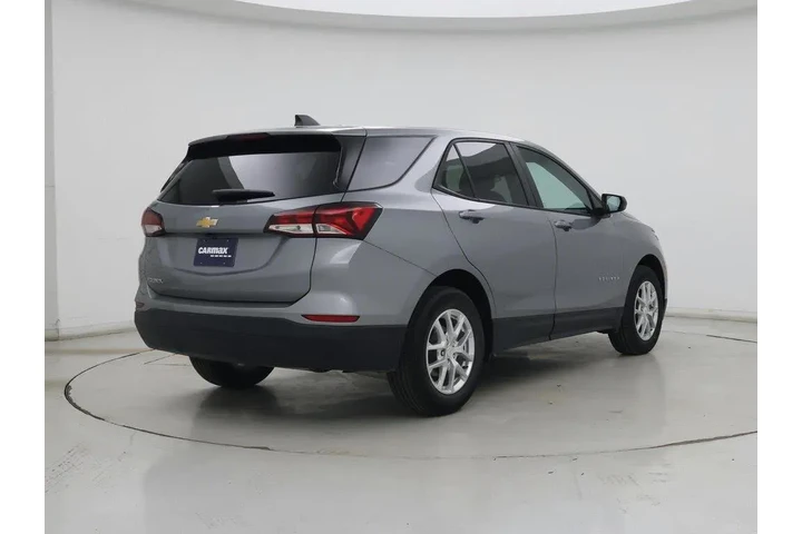 $22998 : Chevrolet Equinox 2024 LS 4d image 8