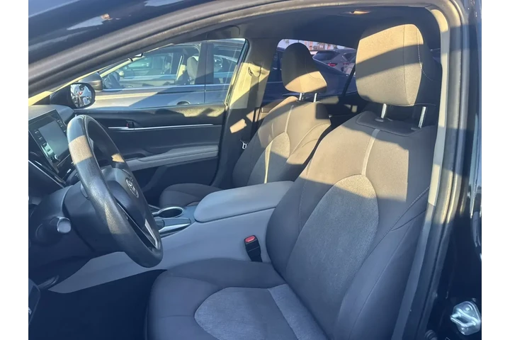 $19995 : Toyota Camry 2021 LE 4dr Sed image 9