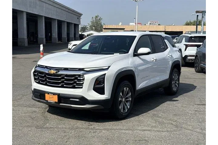 $21500 : Chevrolet Equinox 2025 LT 4d image 7