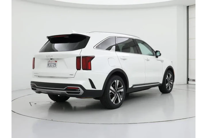 $36998 : Kia Sorento Plug-In Hybrid 2 image 8