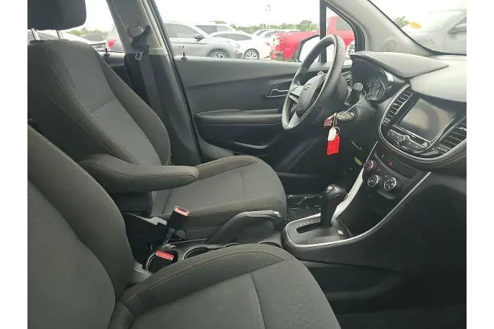 $13773 : Chevrolet Trax 2020 AWD LS 4 image 5