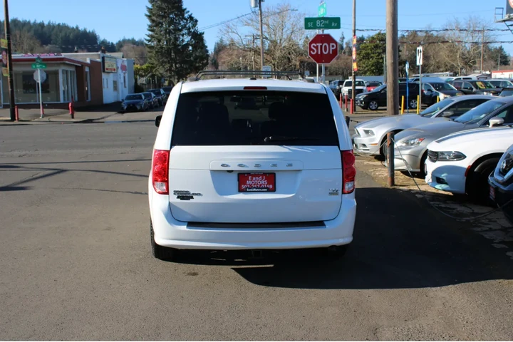 $9495 : 2016 Grand Caravan 4dr Wgn R/T image 3
