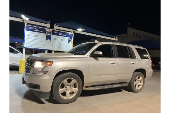 $17995 : Chevrolet Tahoe 2016 4x2 LS image 2