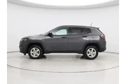 $17998 : Jeep Compass 2022 4x4 Sport thumbnail
