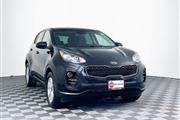 PRE-OWNED 2018 KIA SPORTAGE LX en Madison WV