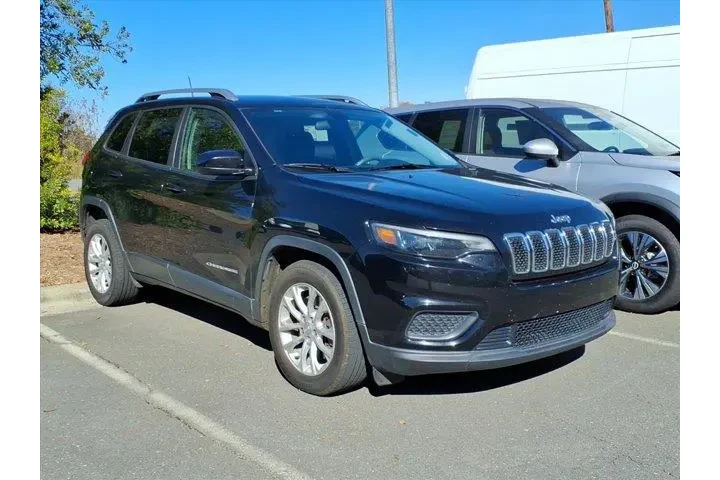 Jeep Cherokee 2020 Latitude image 3