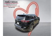 $29505 : Nissan Rogue 2025 AWD SL 4dr thumbnail
