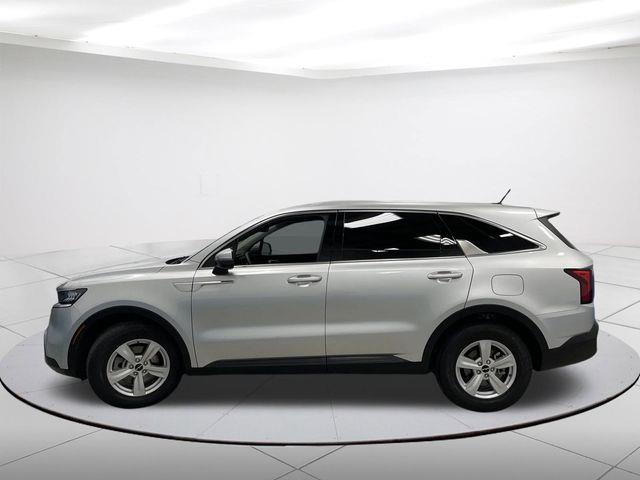 $22189 : Pre-Owned 2022 Sorento LX image 10