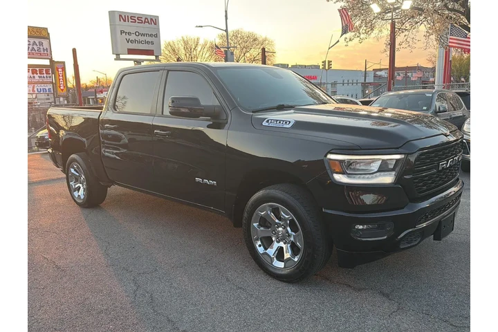 $33490 : Ram 1500 2023 4x4 Big Horn 4 image 1