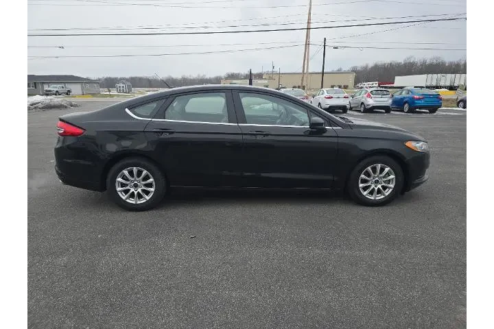 $13995 : Ford Fusion 2017 S 4dr Sedan image 5