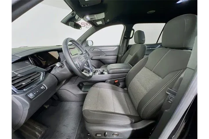 $36975 : GMC Acadia 2025 Elevation 4d image 9