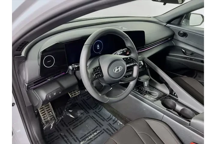 $26790 : Hyundai ELANTRA Hybrid 2025 image 9