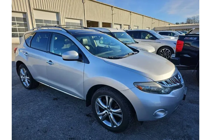 $8495 : 2009 Murano LE image 3