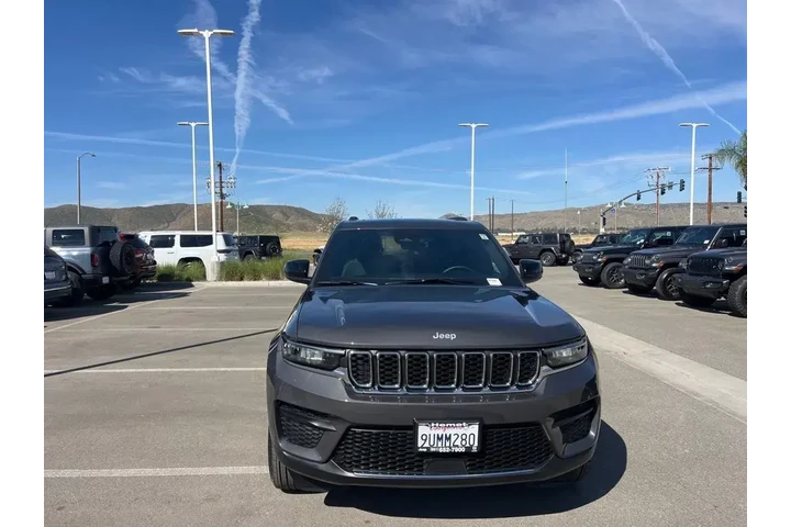 $33998 : Jeep Grand Cherokee 2025 4x2 image 3
