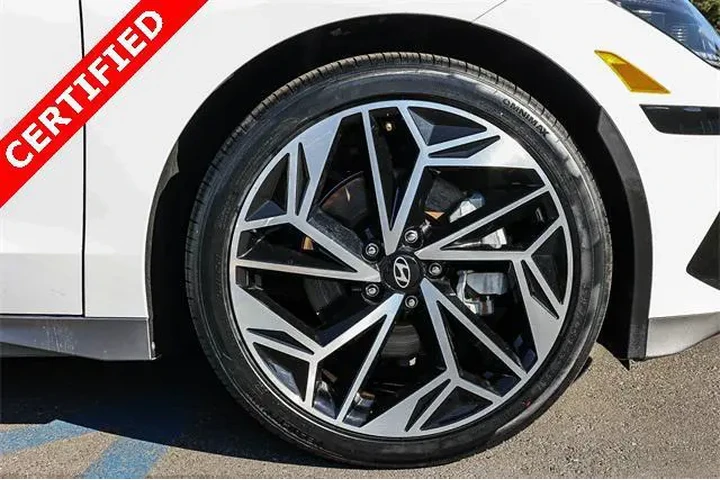 $21995 : Hyundai IONIQ 6 2023 SEL 4dr image 9