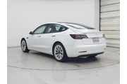 $25998 : Tesla Model 3 2021 AWD Long thumbnail