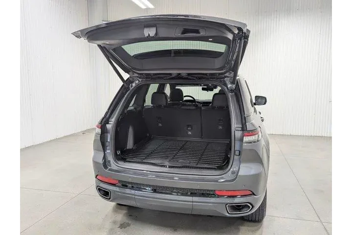 $35817 : Jeep Grand Cherokee 2025 4x4 image 8