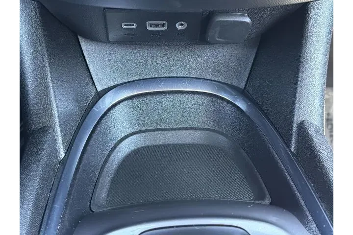 $15997 : Chevrolet Malibu 2023 LT 4dr image 9