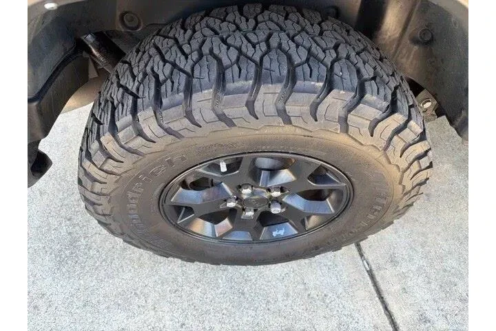 $29999 : Jeep Wrangler 2023 4x4 Sport image 5