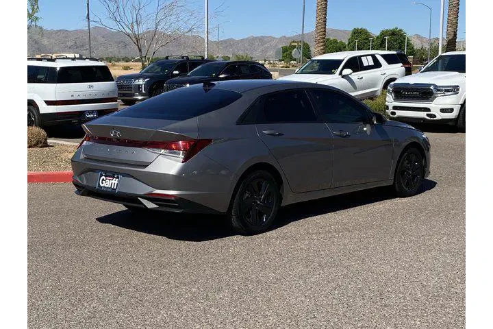 $15590 : Hyundai ELANTRA 2023 SEL 4dr image 3