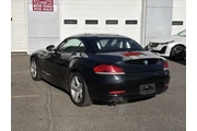 $27943 : BMW Z4 2016 sDrive28i 2dr Co thumbnail