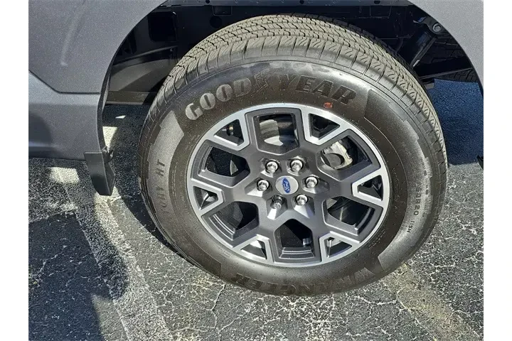 $35990 : Ford F-150 2024 4x2 STX 4dr image 5